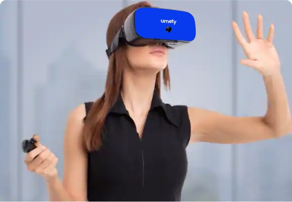 Woman using UmetyVR headset — 3DoF experience